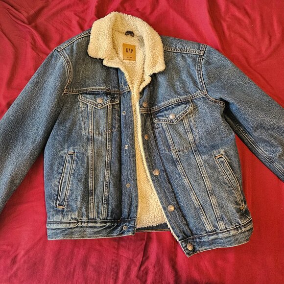 GAP Denim Sherpa Jacket - Picture 2 of 3